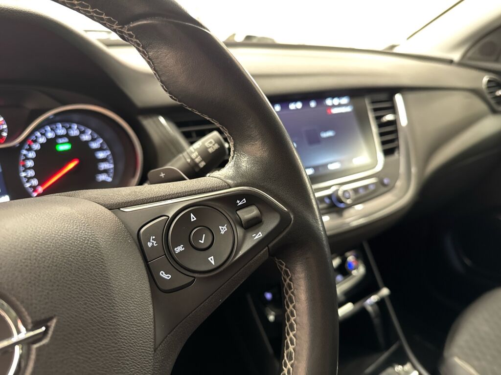 Opel Grandland X 2021 Valkoinen