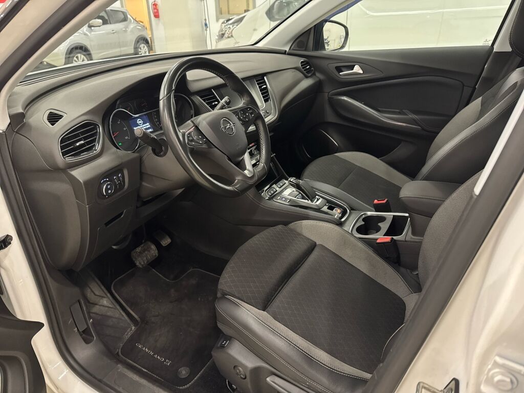 Opel Grandland X 2021 Valkoinen