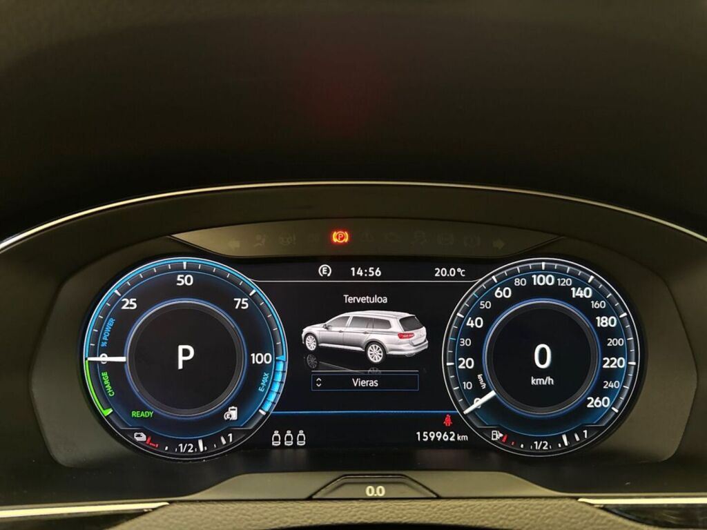 Volkswagen Passat 2018 Valkoinen