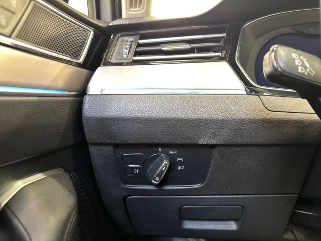 Volkswagen Passat 2018 Valkoinen