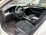 Volkswagen Passat 2018 Valkoinen