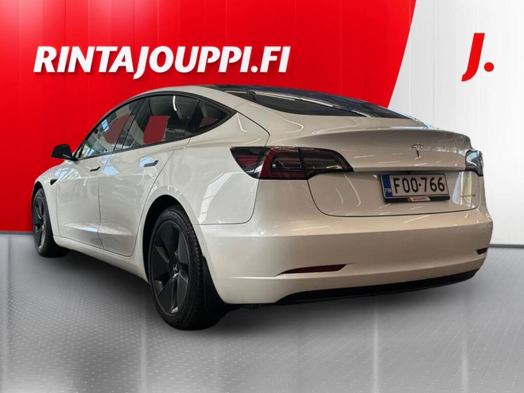 Tesla Model 3 2021 Valkoinen
