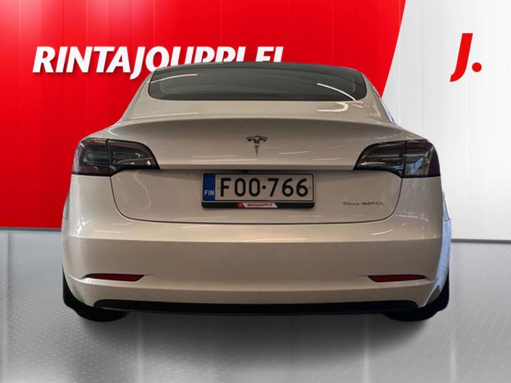 Tesla Model 3 2021 Valkoinen