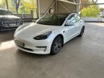 Tesla Model 3 2021 Valkoinen