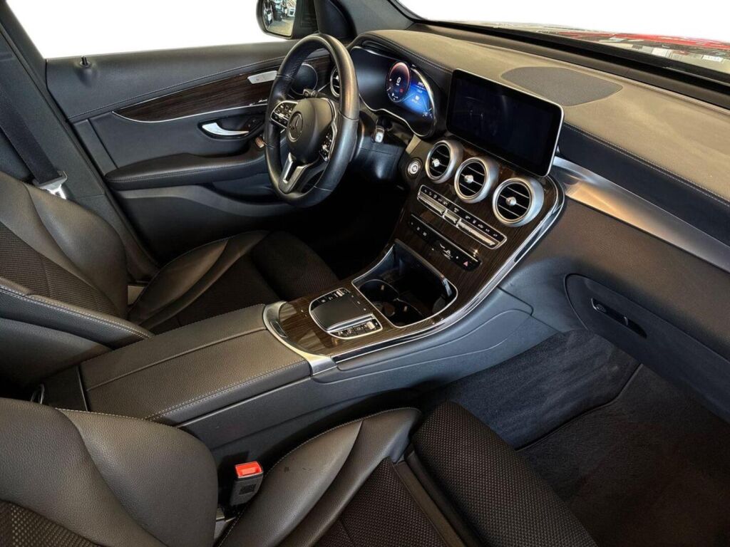 Mercedes-Benz GLC 2021 Harmaa