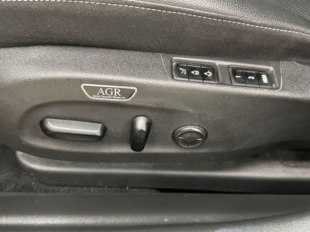 Opel Insignia 2021 Valkoinen