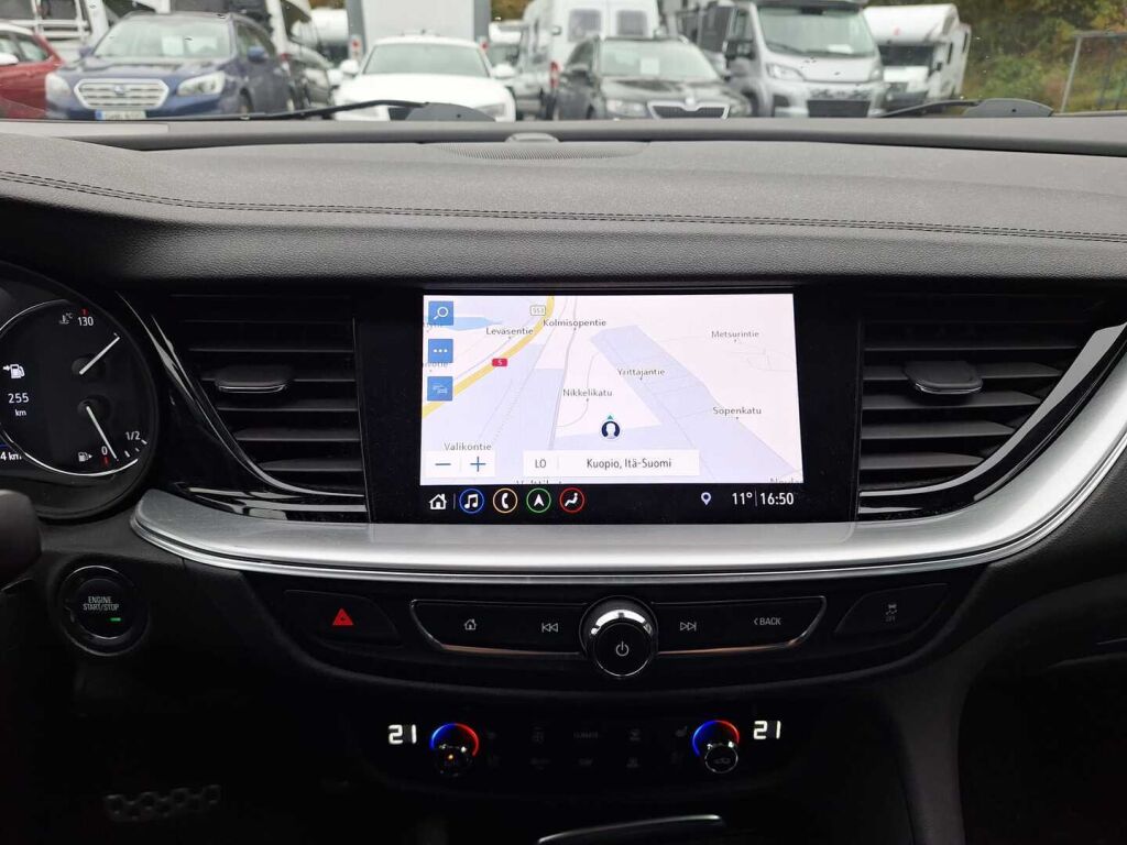 Opel Insignia 2021 Valkoinen