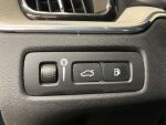 Volvo XC60 2021 Sininen