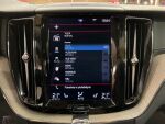 Volvo XC60 2021 Sininen