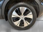 Volvo XC40 2021 Musta