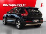 Volvo XC40 2021 Musta