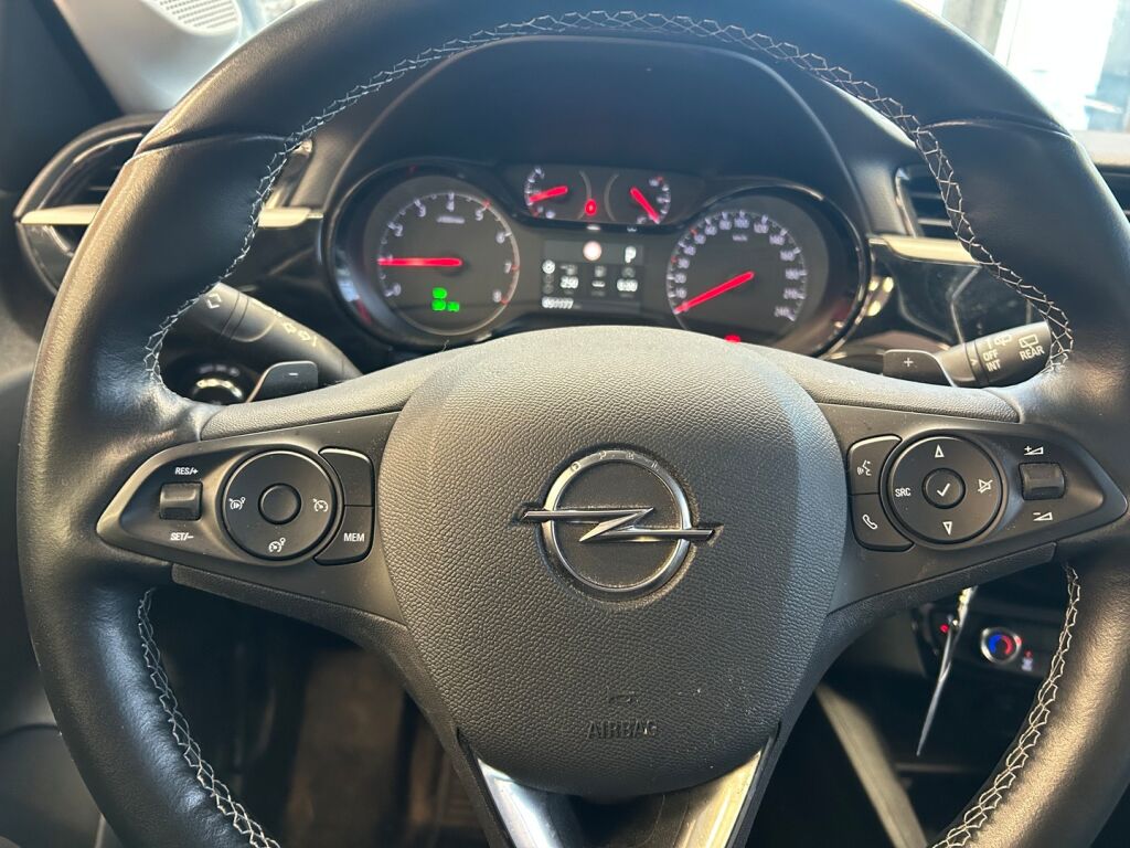 Opel Corsa 2021 Musta