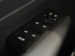Volvo XC40 2022 Musta