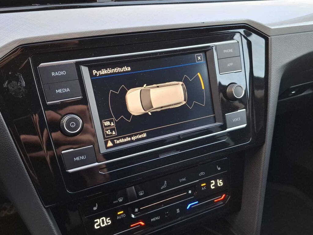Volkswagen Passat 2021 Sininen