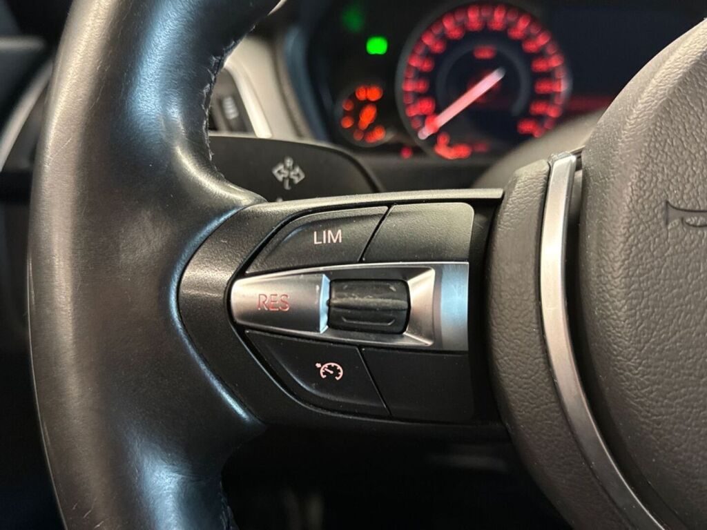 BMW 320 Gran Turismo 2018 Harmaa