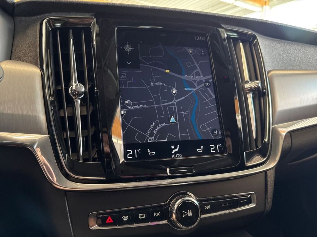 Volvo V90 Cross Country 2017 Ruskea (beige)