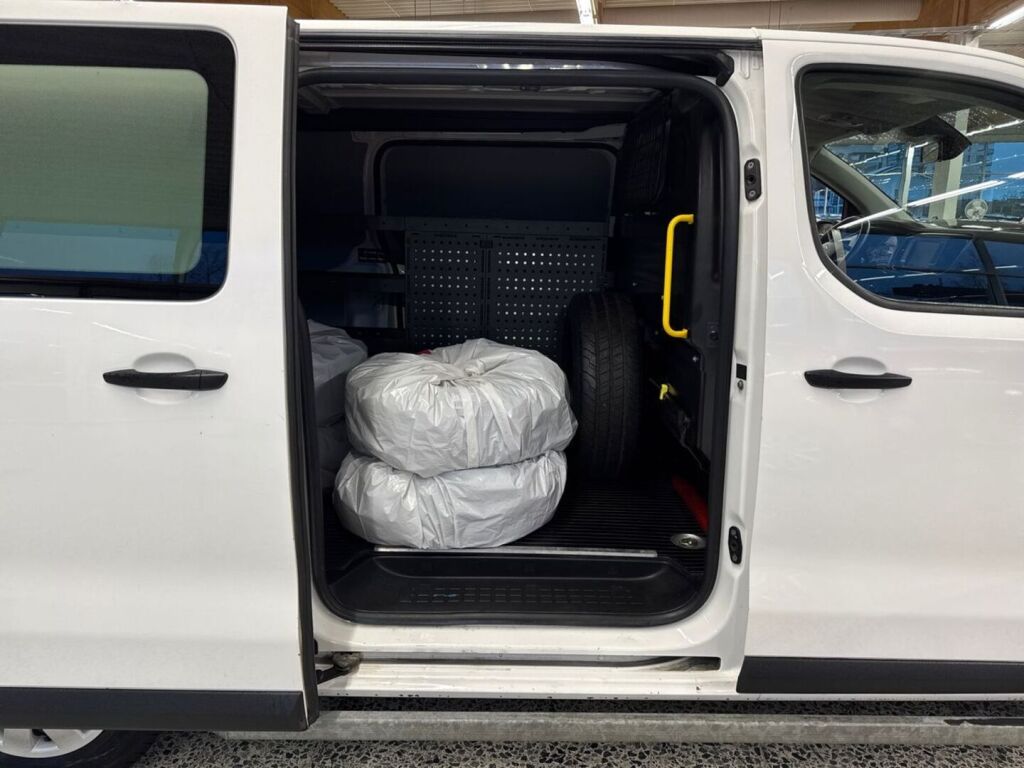 Citroen Jumpy 2021 Valkoinen