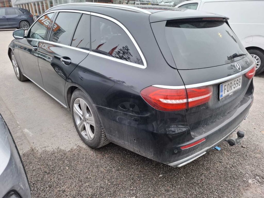 Mercedes-Benz E 2018 Musta