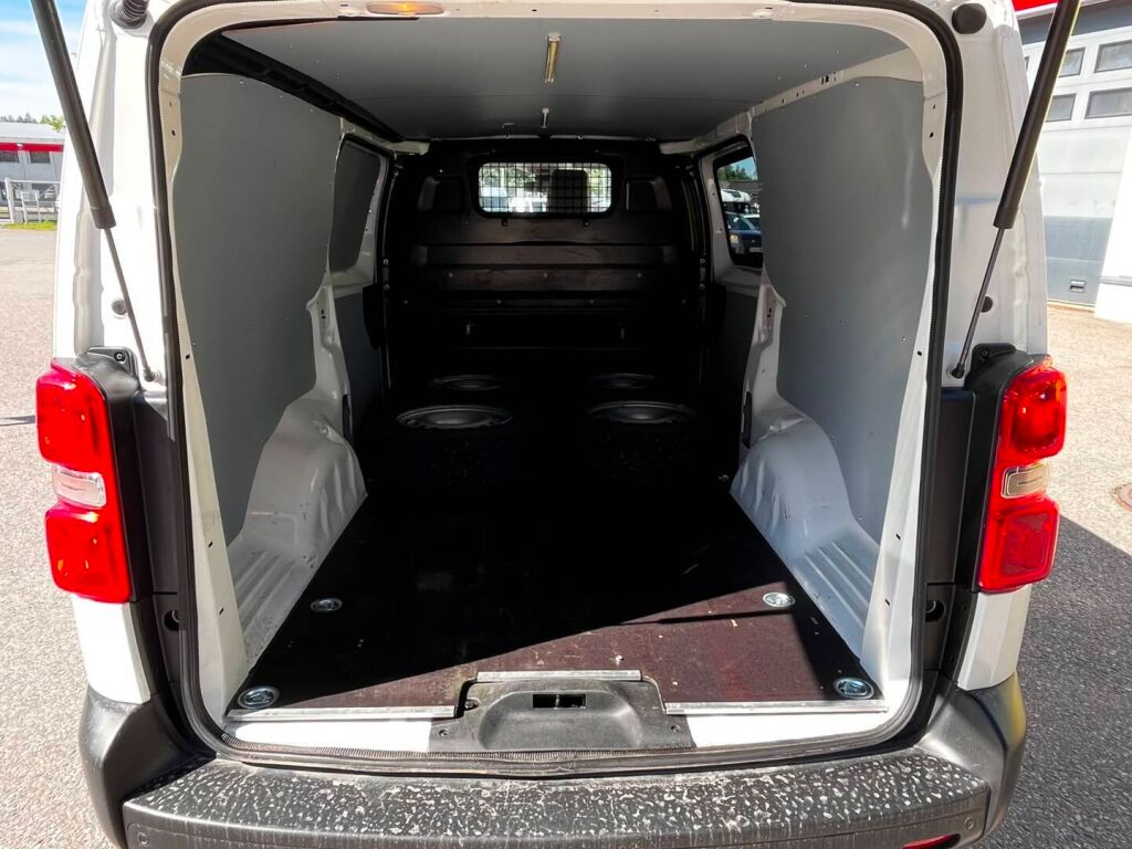 Toyota Proace 2021 Valkoinen