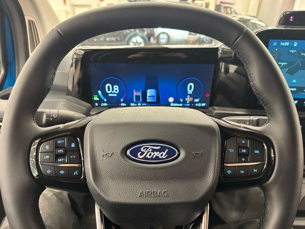 Ford Transit Custom 2026 Sininen