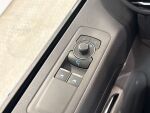 Ford Transit Custom 2026 Sininen