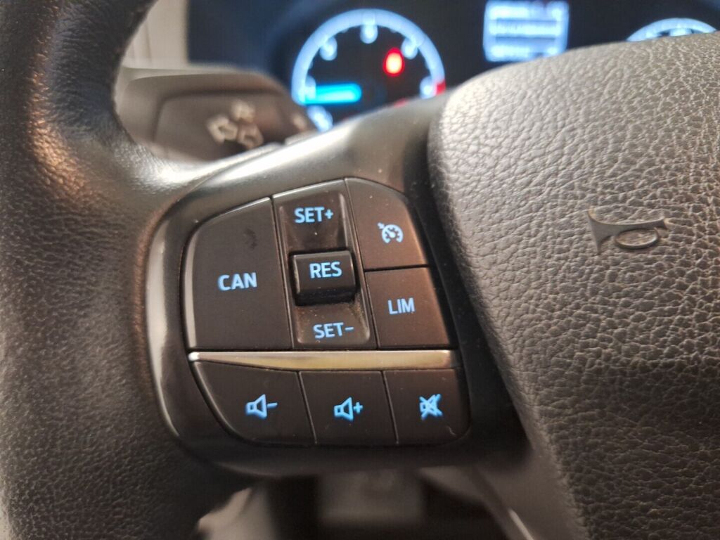 Ford Transit Custom 2021 Valkoinen