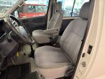 Toyota Hiace 2009 Valkoinen