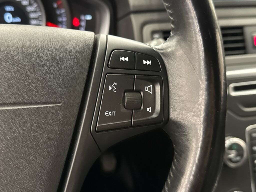 Volvo V70 2014 Sininen