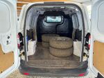Ford Transit Courier 2021 Valkoinen