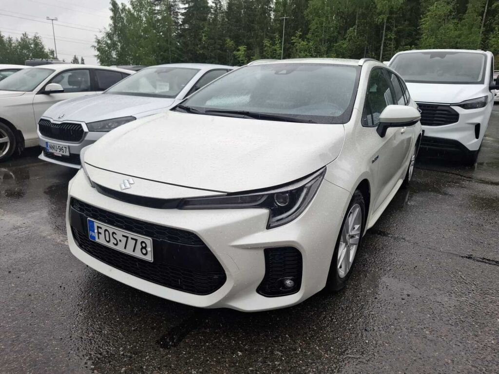 Suzuki Swace 2021 Valkoinen