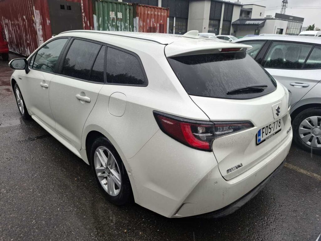 Suzuki Swace 2021 Valkoinen