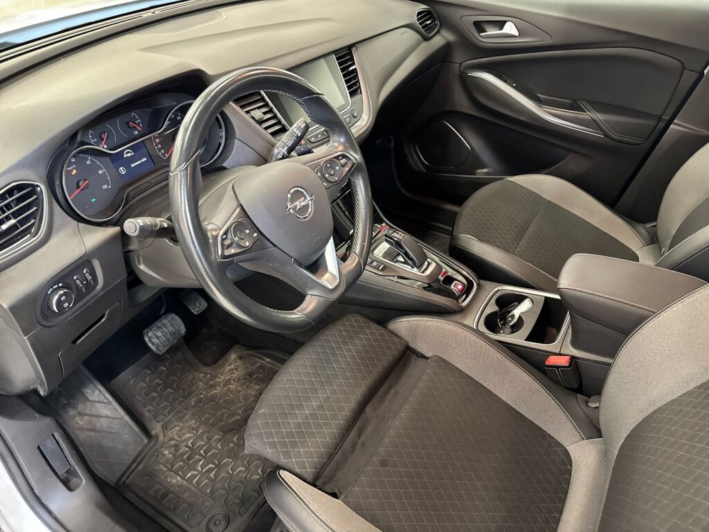 Opel Grandland X 2021 Valkoinen