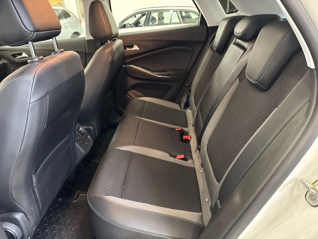 Opel Grandland X 2021 Valkoinen