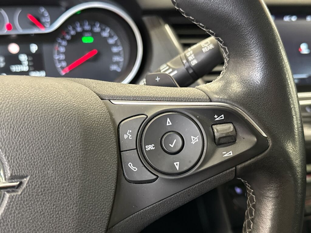 Opel Grandland X 2021 Valkoinen