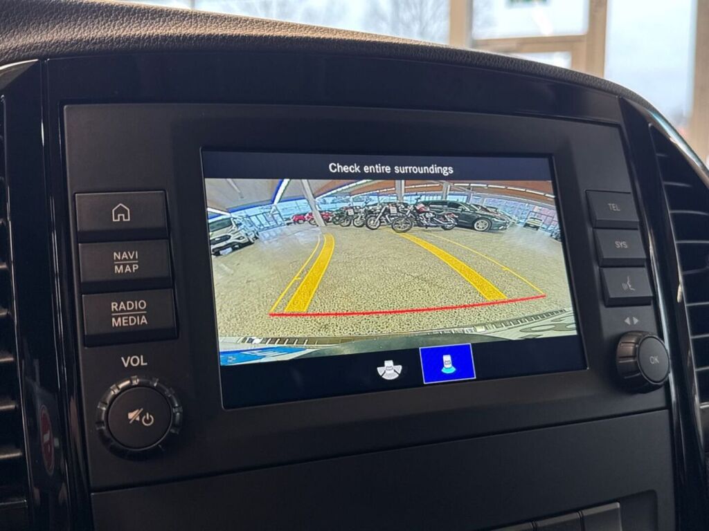 Mercedes-Benz Vito 2021 Valkoinen