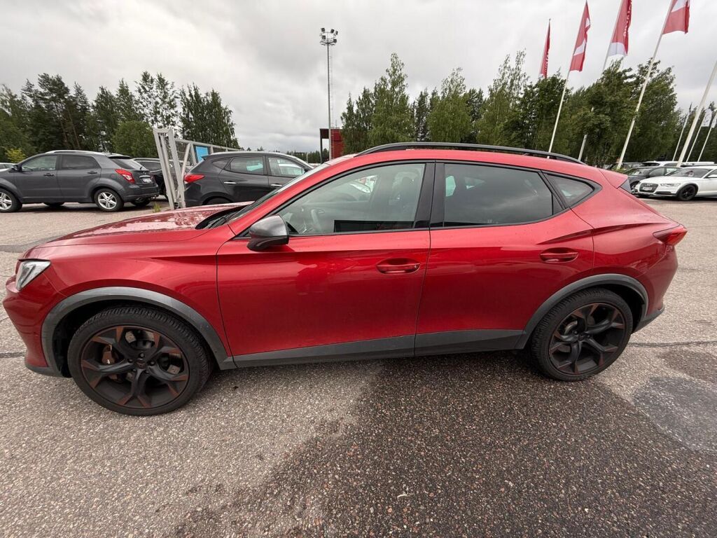 Cupra Formentor 2021 Punainen