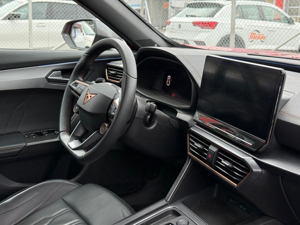 Cupra Formentor 2021 Punainen