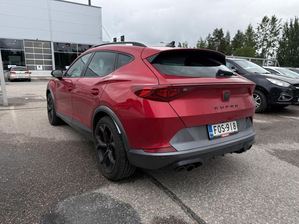 Cupra Formentor 2021 Punainen