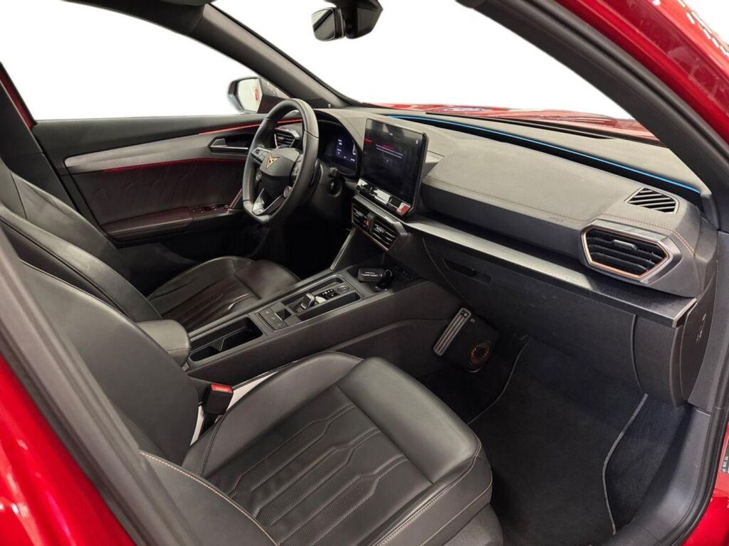 Cupra Formentor 2021 Punainen