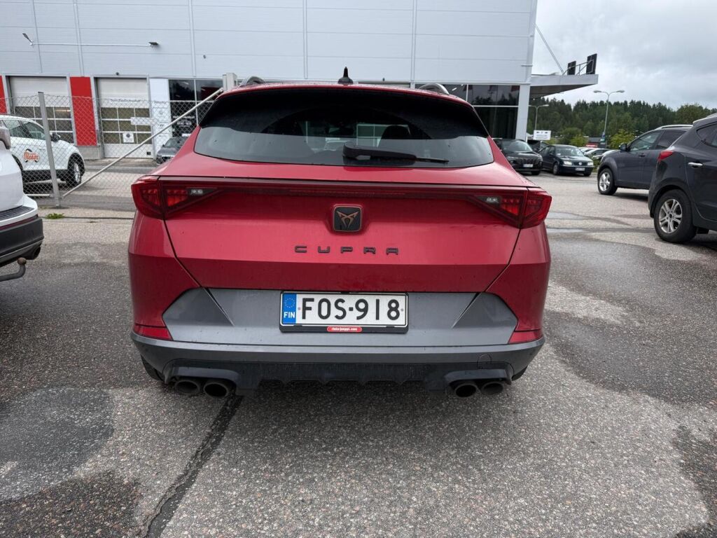 Cupra Formentor 2021 Punainen