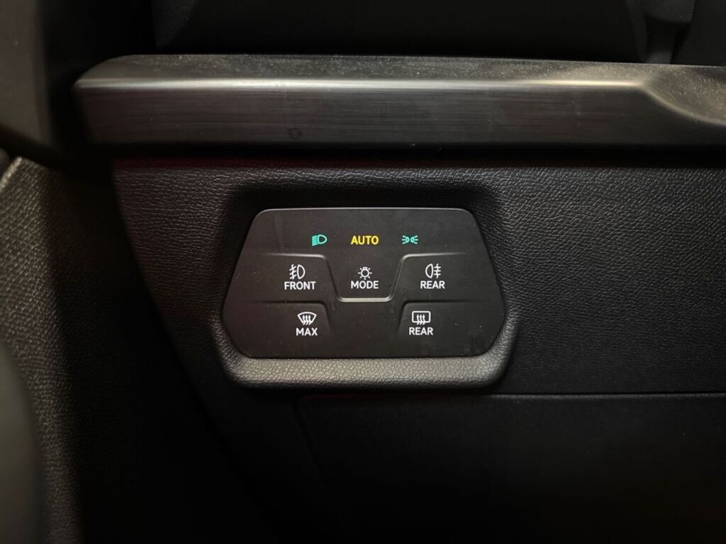 Cupra Formentor 2021 Punainen