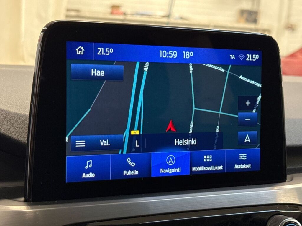 Ford Kuga 2022 Musta