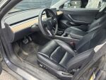 Tesla Model 3 2019 Harmaa
