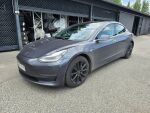 Tesla Model 3 2019 Harmaa