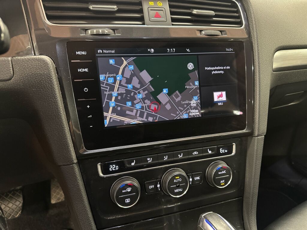 Volkswagen Golf 2017 Valkoinen