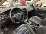 Volkswagen Golf 2017 Valkoinen