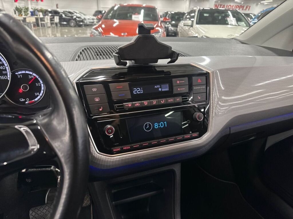 Volkswagen up! 2016 Valkoinen