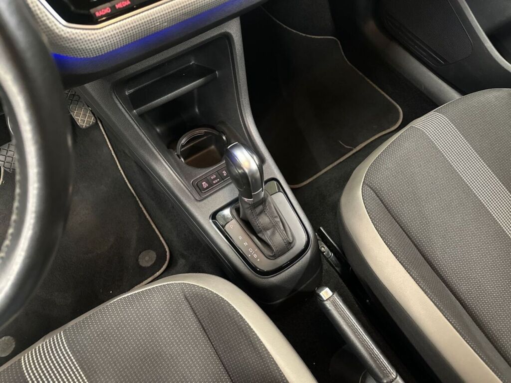 Volkswagen up! 2016 Valkoinen