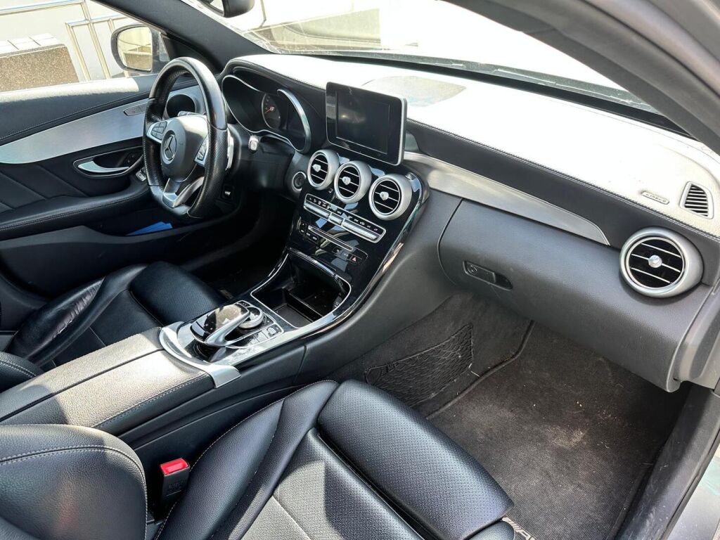 Mercedes-Benz C 2015 Harmaa