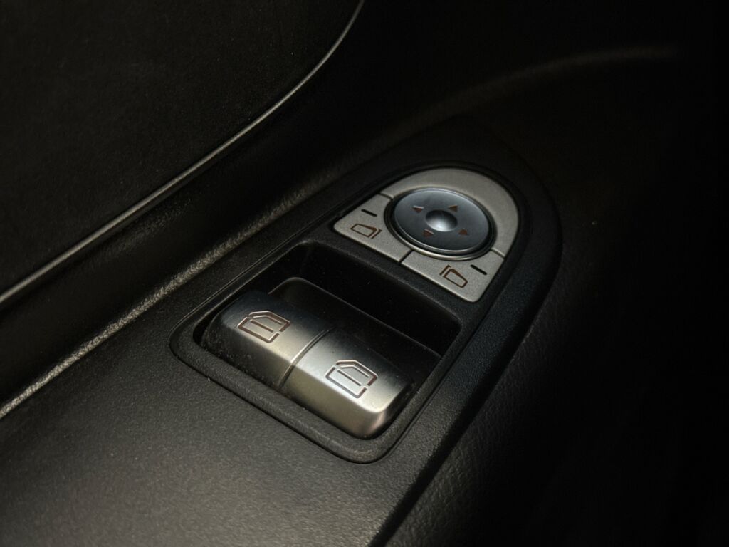 Mercedes-Benz Vito 2022 Valkoinen